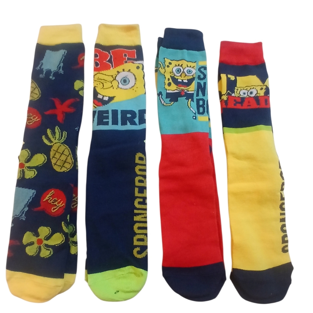 NWOT - 4 Pair Men's Sponge Bob Crew Socks Size 10/11